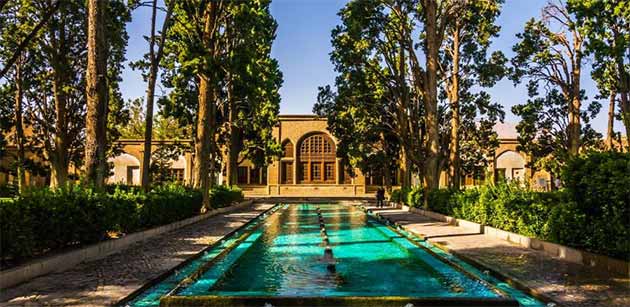a great sample of persian gardens